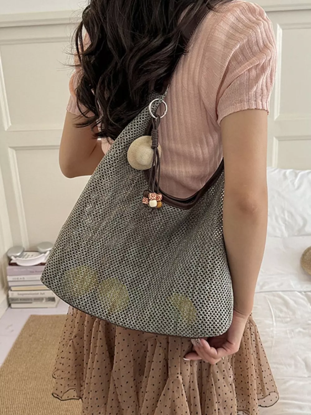 Textured Woven Shoulder Bag, image 3