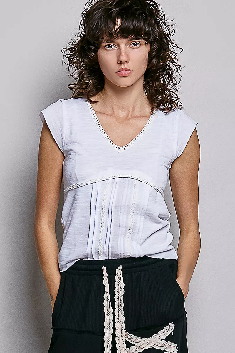 V-Neck Lightweight Textured Short Sleeve Knit Top with Lace Trim, image 2