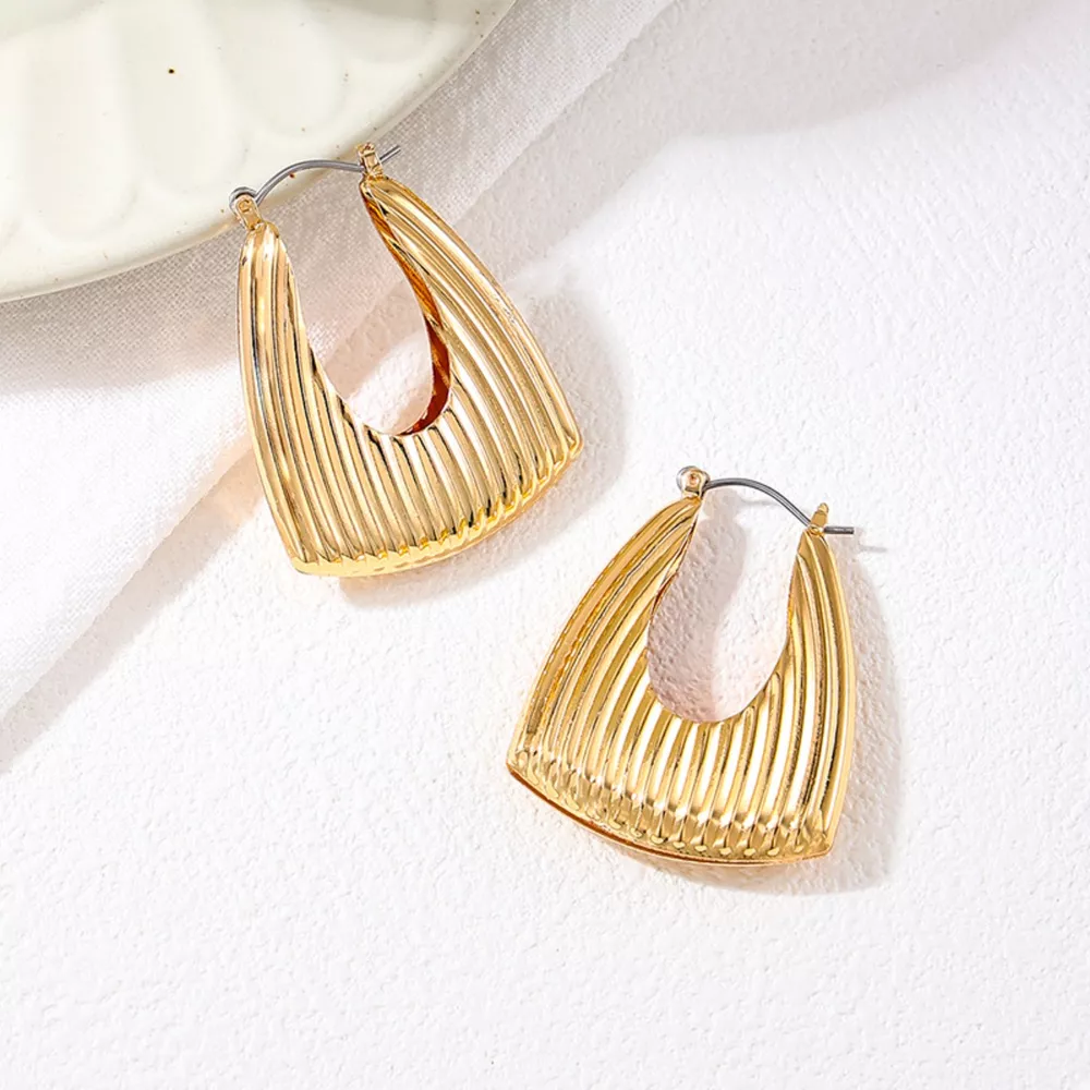 18K Gold-Plated Alloy Ribbed Triangular Hoop Earrings