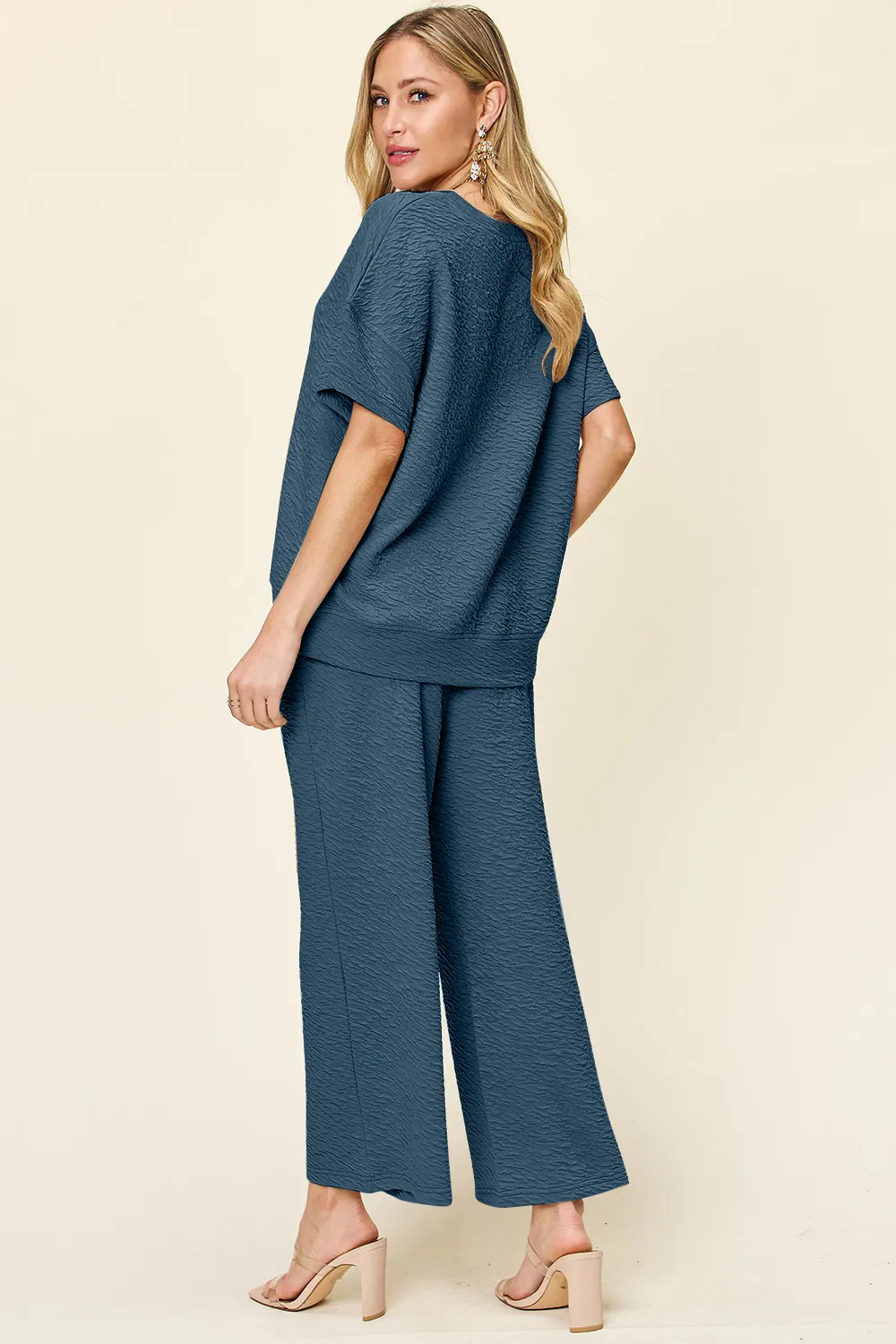 Full Size Texture Short Sleeve Top and Pants Set, image 2