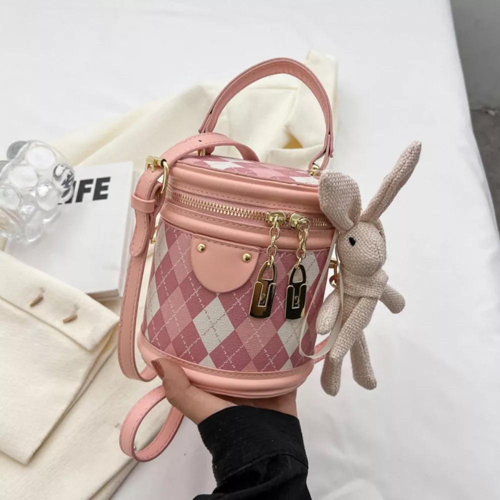 Diamond Pattern Bucket Crossbody Bag, image 5