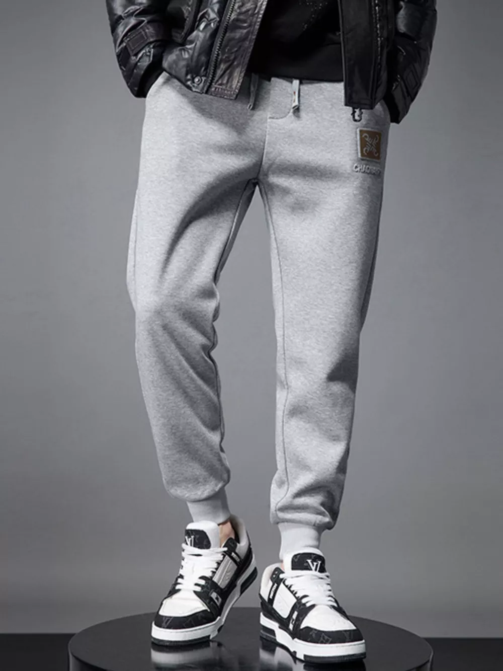 Men's Casual Loose Fit Joggers, image 5