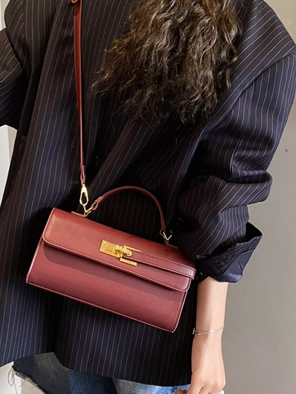 Golden Clasp Crossbody Bag, image 3