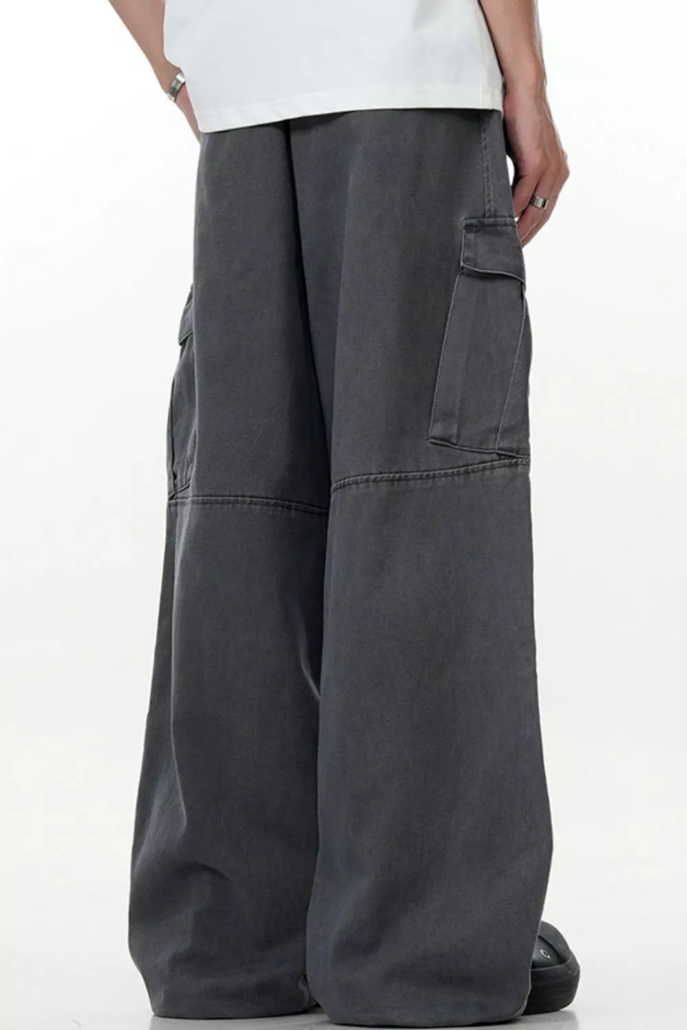 Men's Loose Fit Cargo Pants, image 3