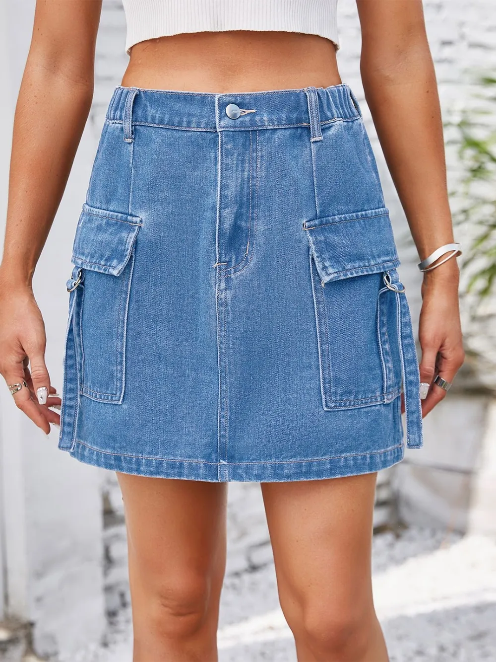 Pocketed Buttoned Denim Skirt, image 2