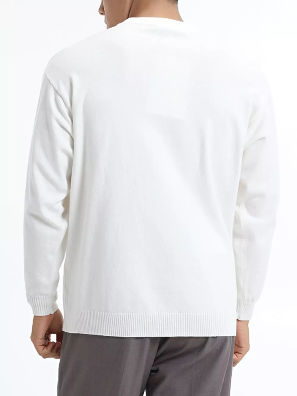 Men's Minimalist Crew Neck Sweater with Ribbed Cuffs, image 9