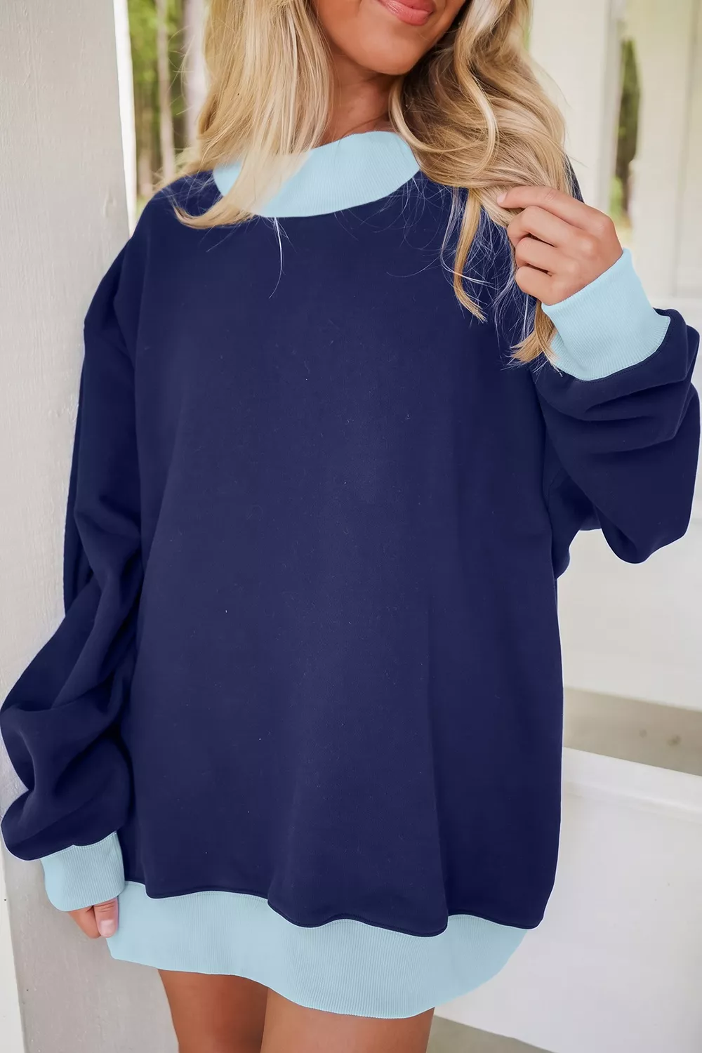 Colorblock Trim Crewneck Long Sleeve Pullover Sweatshirt, image 2