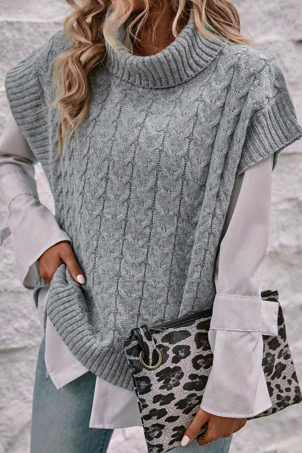 Cable Knit Turtleneck Short Sleeve Sweater, image 3