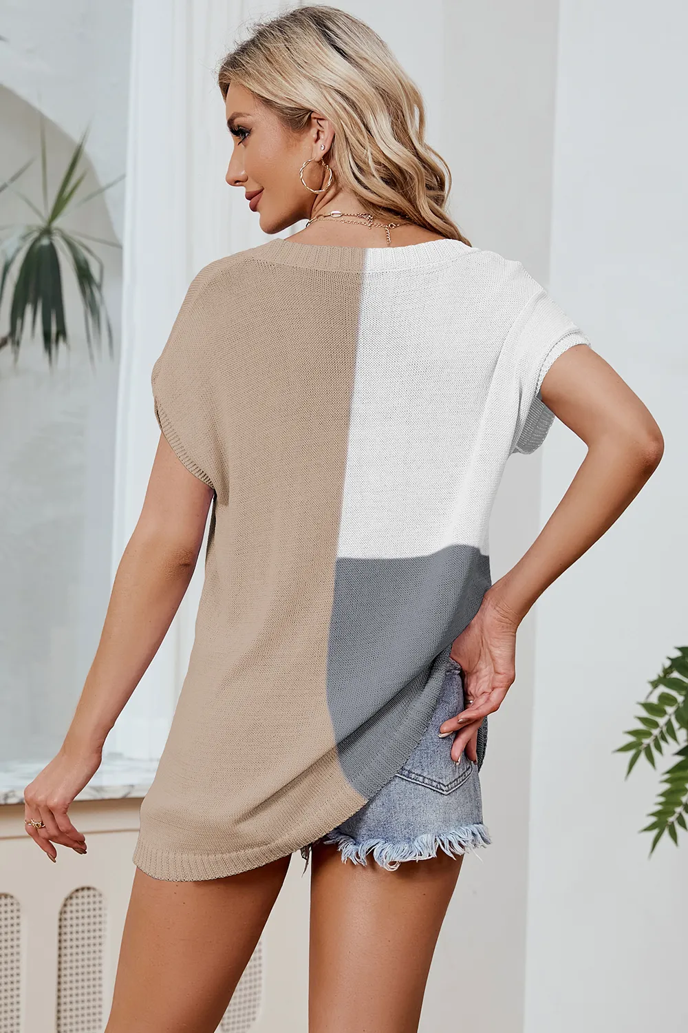Color Block V-Neck Short Sleeve Knit Top, image 2