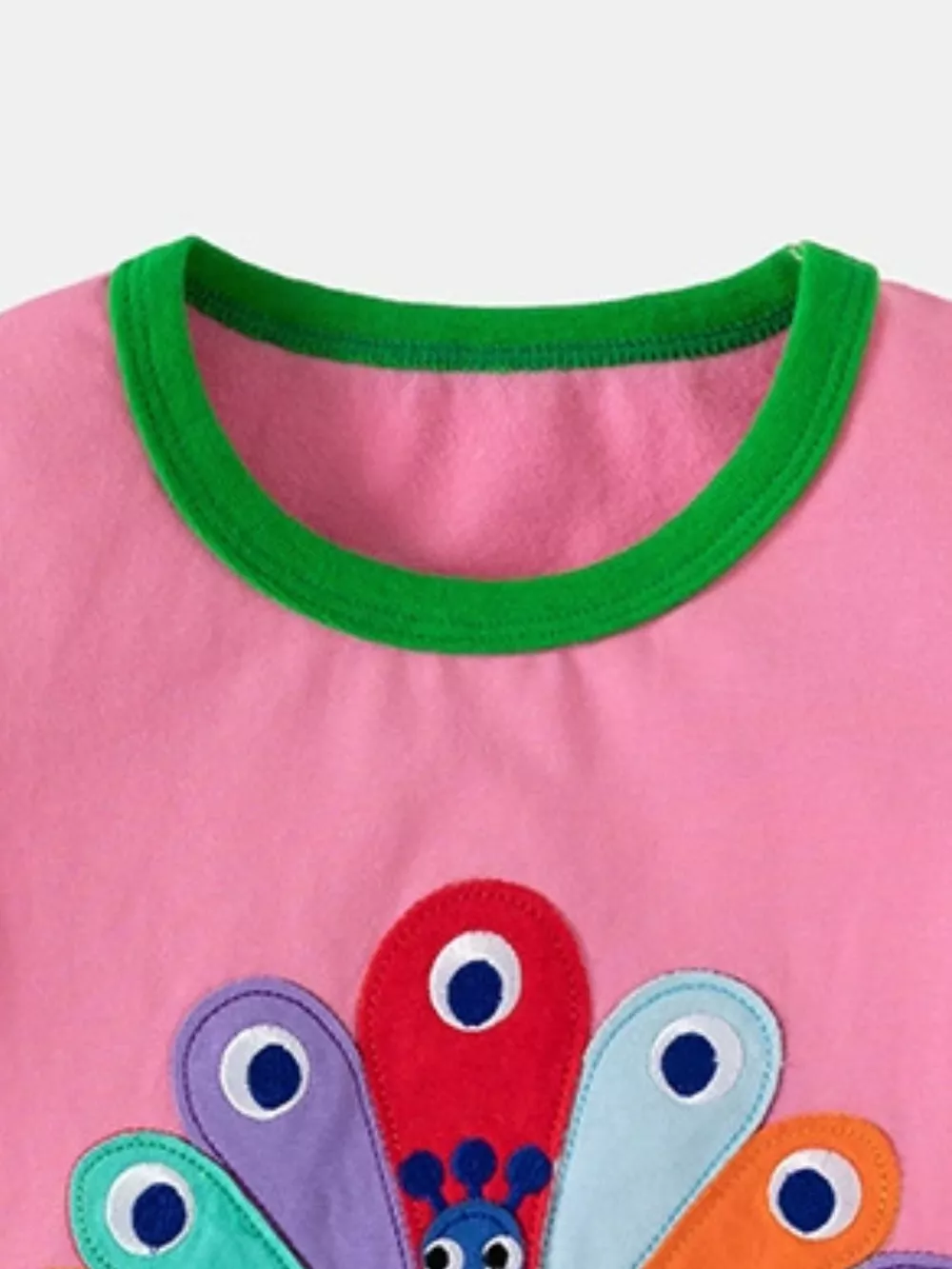 Children's Peacock Embroidered Short Sleeve Tee and Shorts Set, image 3