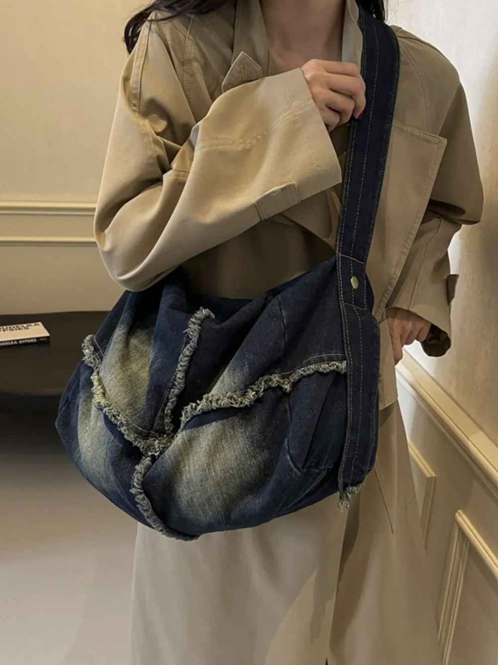 Raw Hem Gradient Crossbody Bag, image 16