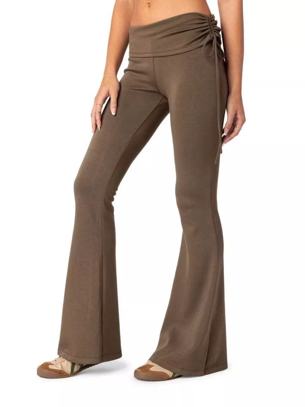 High-Waisted Flare Pants, image 3