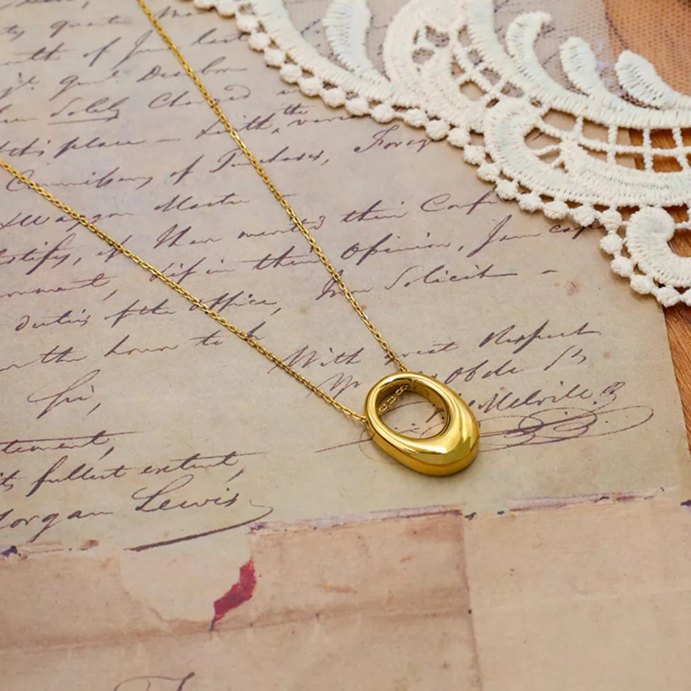 18K Gold-Plated Oval Pendant Necklace, image 3