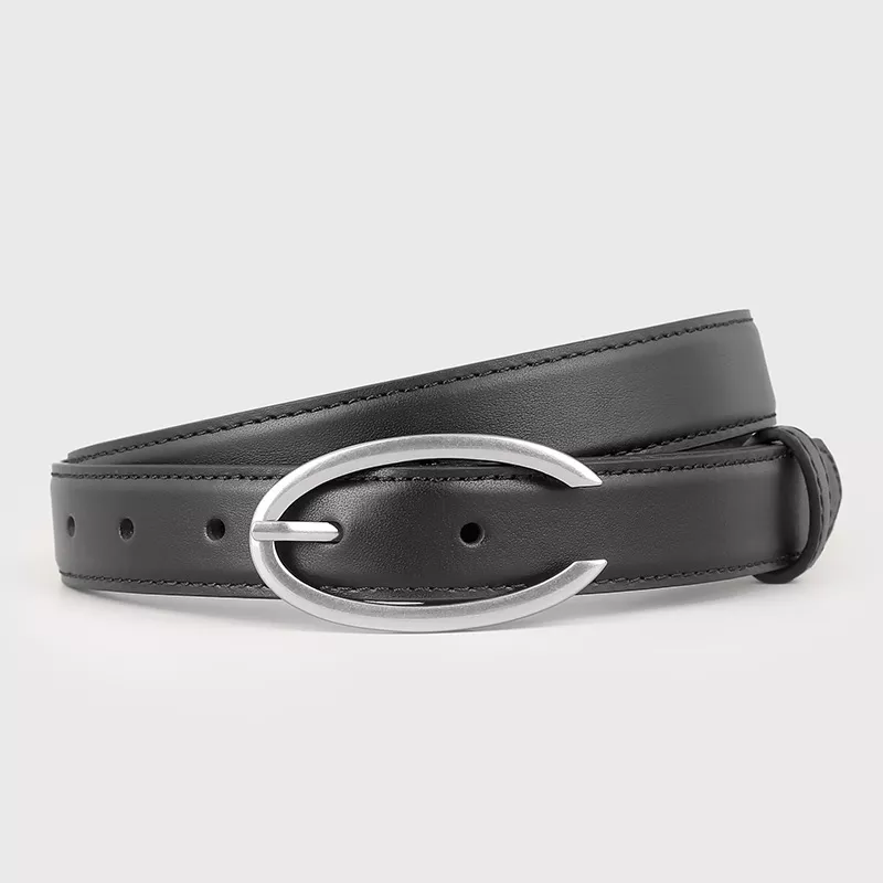 Oval Buckle Leather Belt