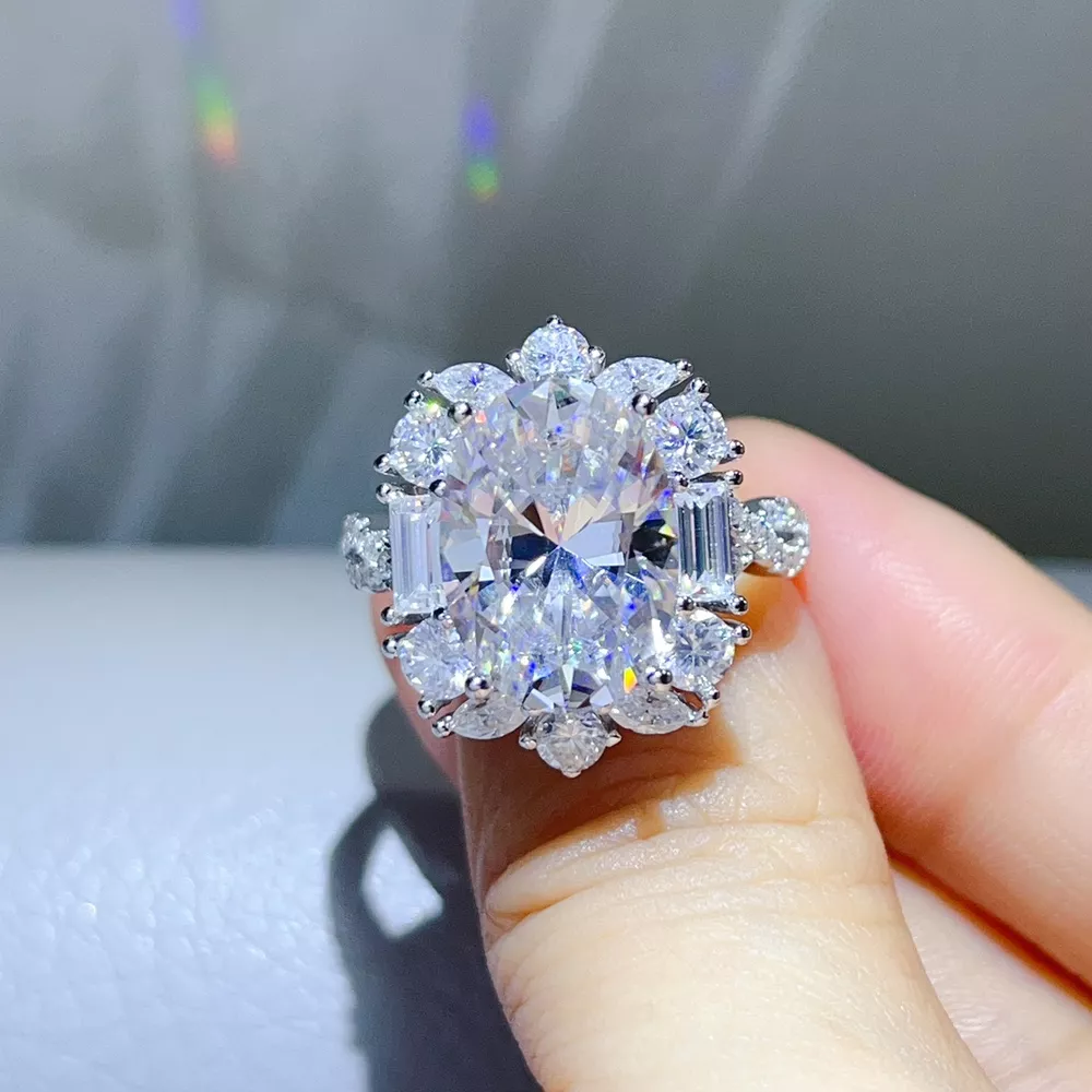 8 Carat 925 Sterling Silver Moissanite Ring, image 2