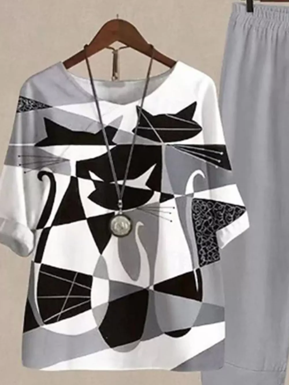 Printed Half Sleeve Top and Pants Set, image 18