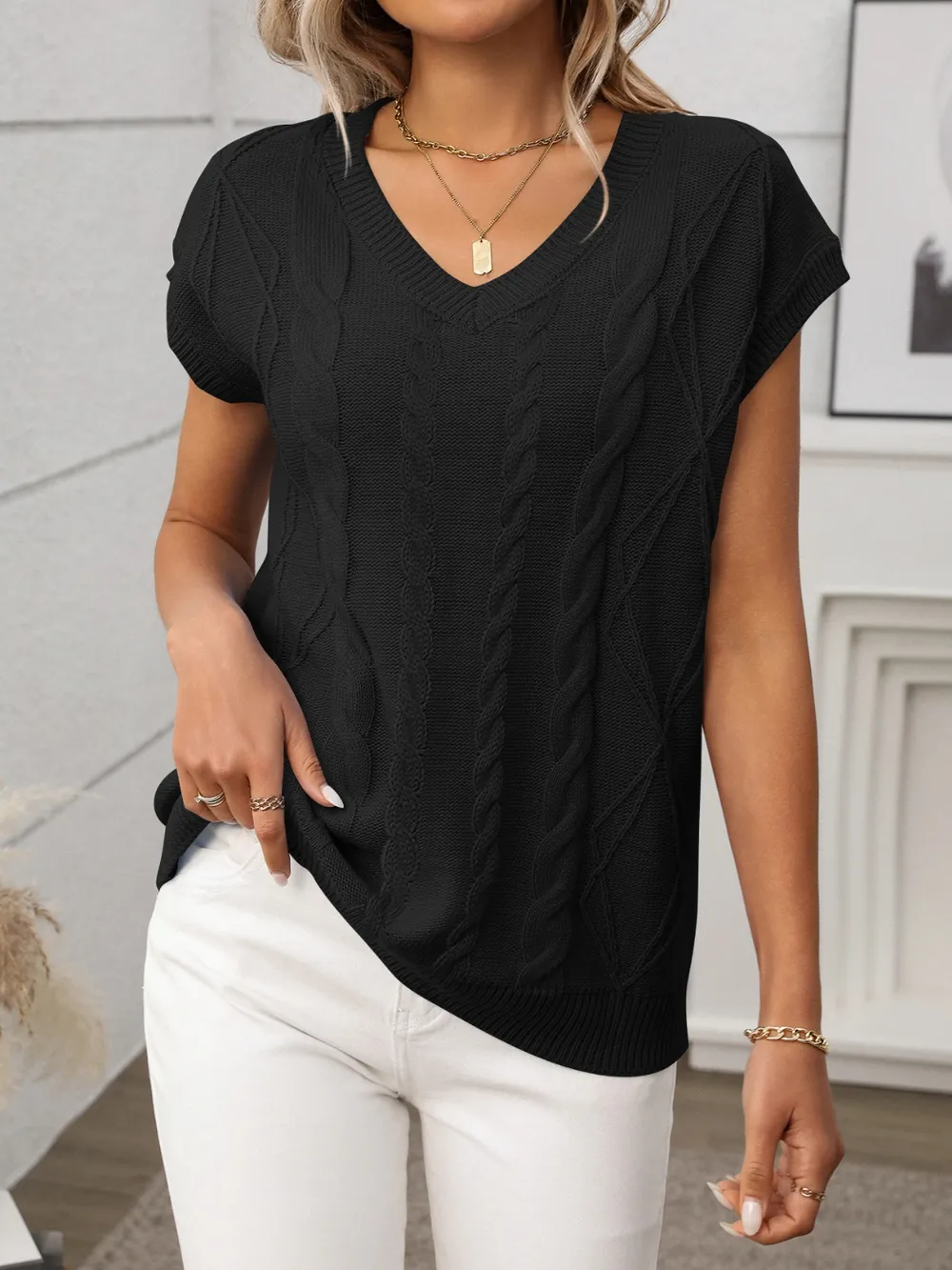 Cable-Knit V-Neck Short Sleeve Knit Top, image 3