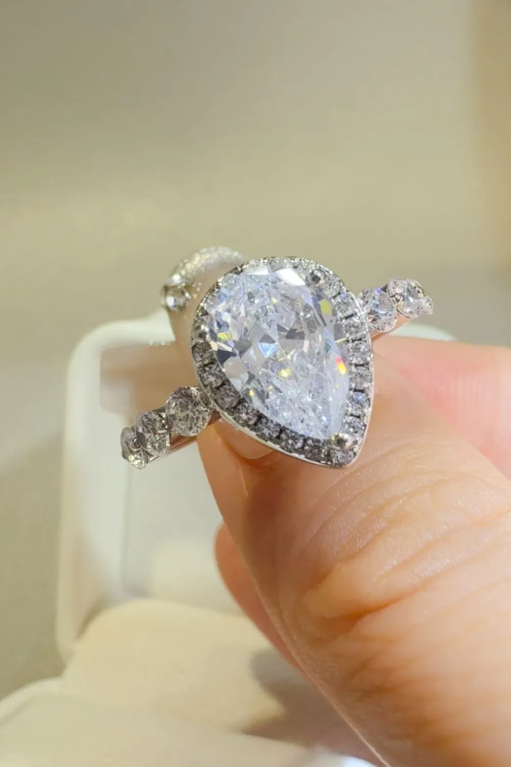 2 Carat Moissanite 925 Sterling Silver Ring, image 3