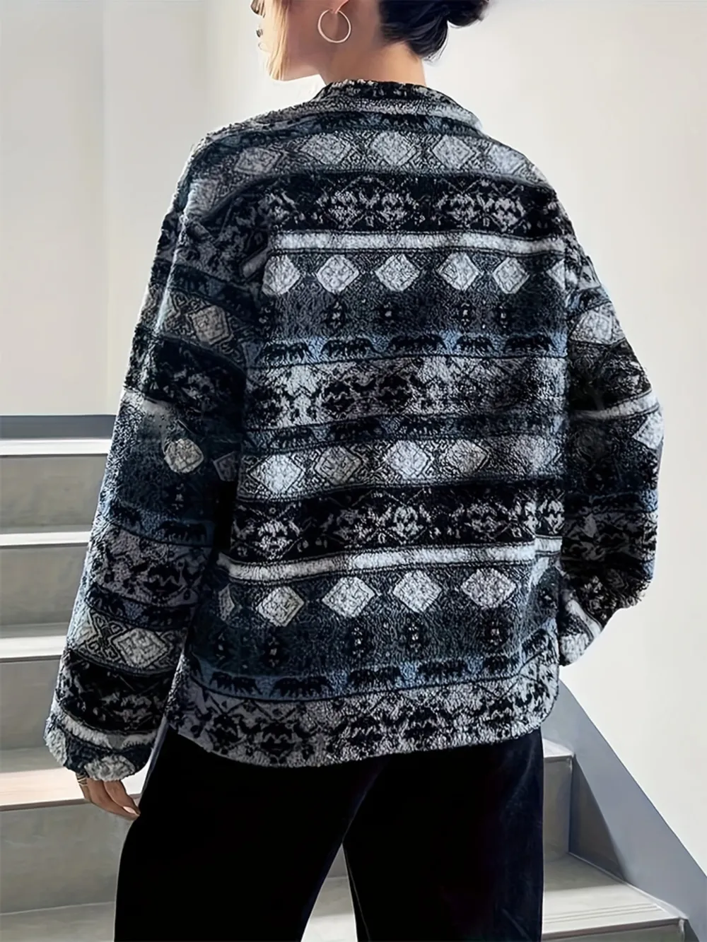 Geometric Turtleneck Zip Up Jacket, image 3