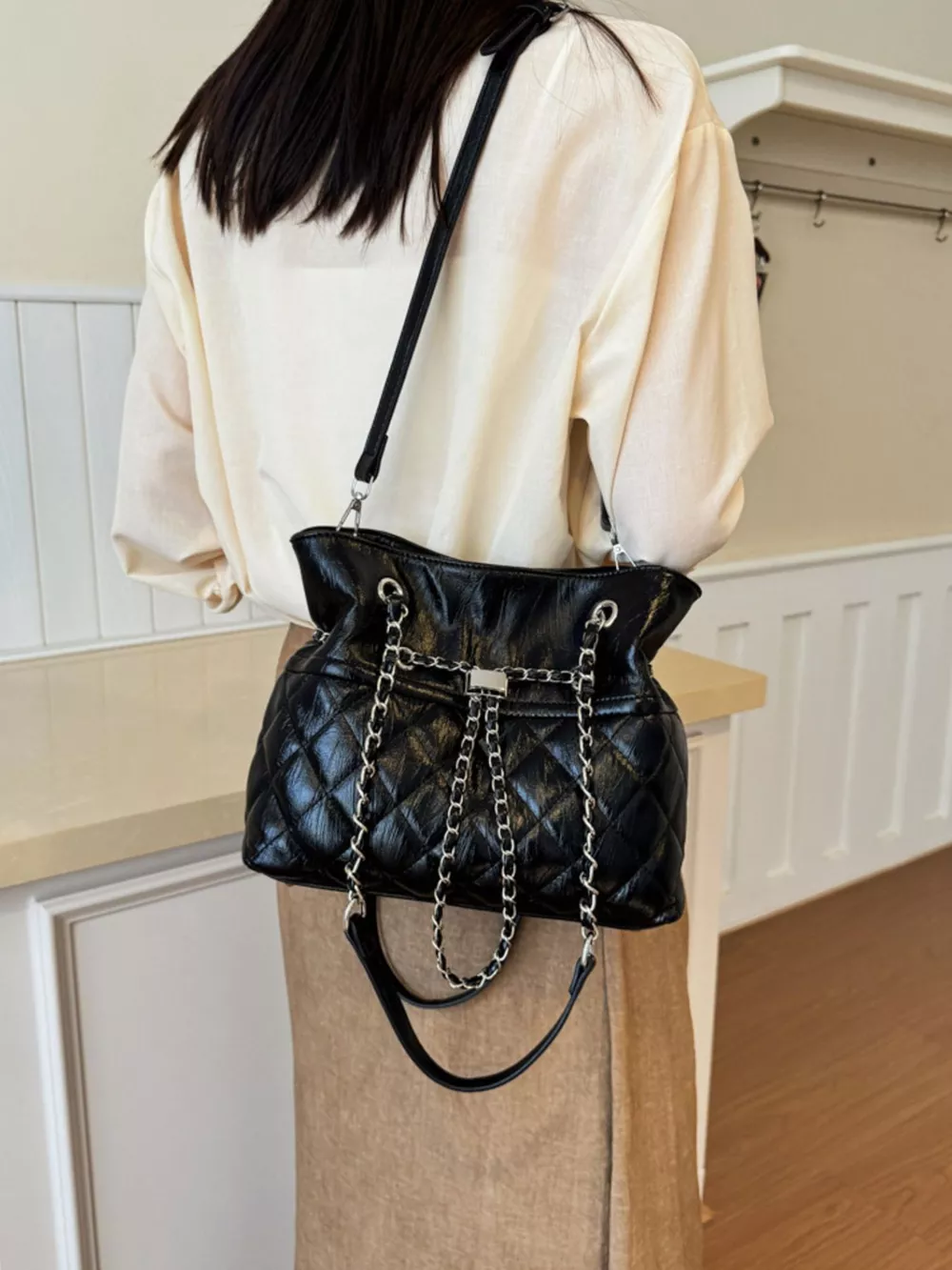 Quilted Chain Shoulder Bag, image 3