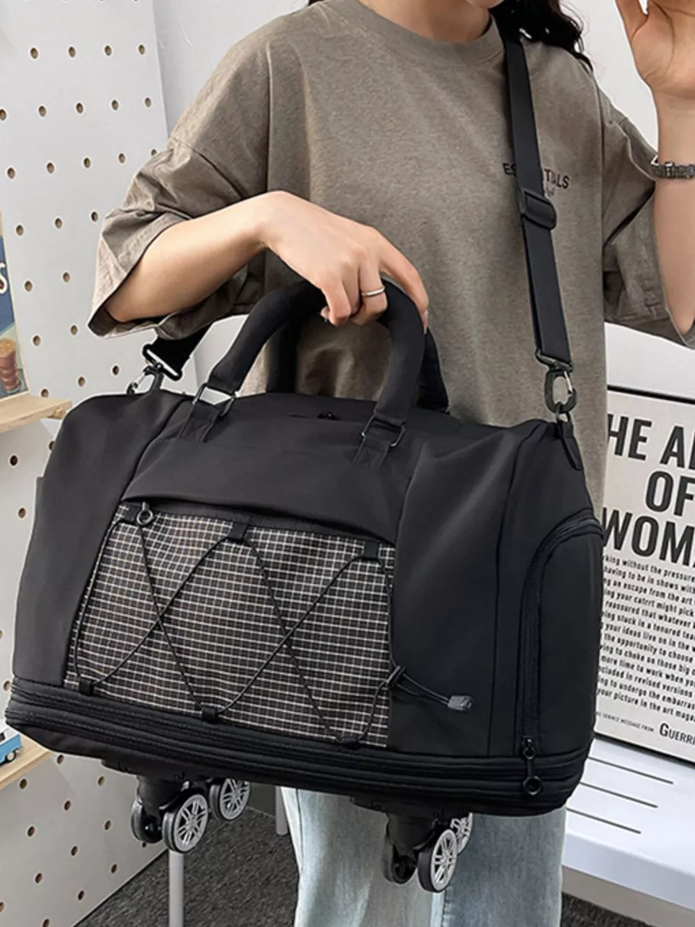 Expandable Rolling Duffel Bag, image 4