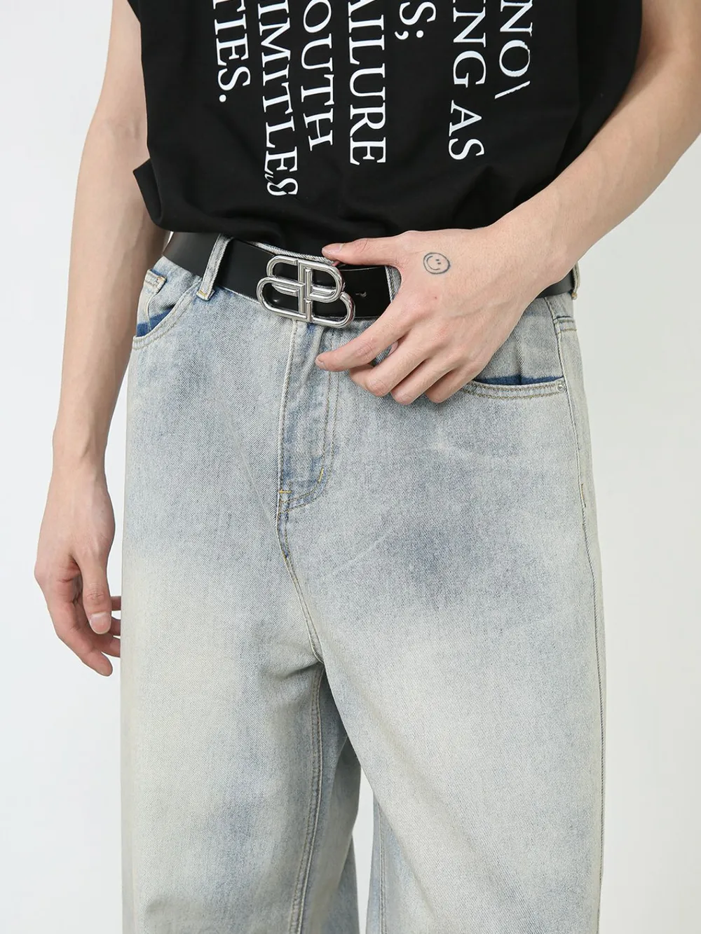 Men's Wide Leg Jeans with Pockets, image 4