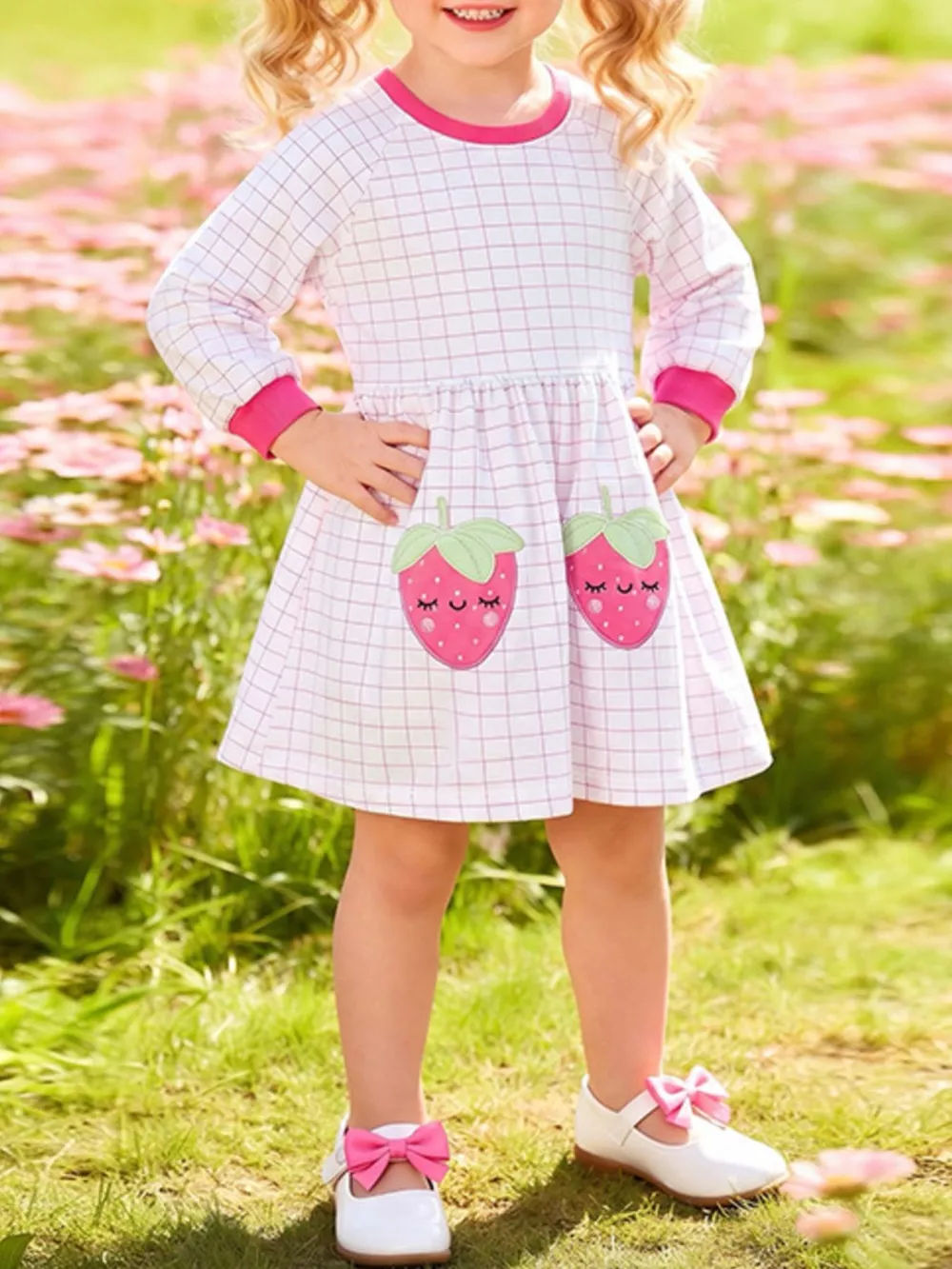 Children's Strawberry Embroidered Round Neck Dress