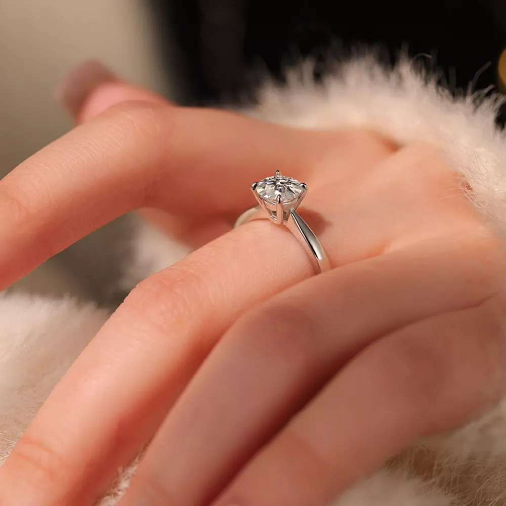 1 Carat 925 Sterling Silver Moissanite Ring, image 5