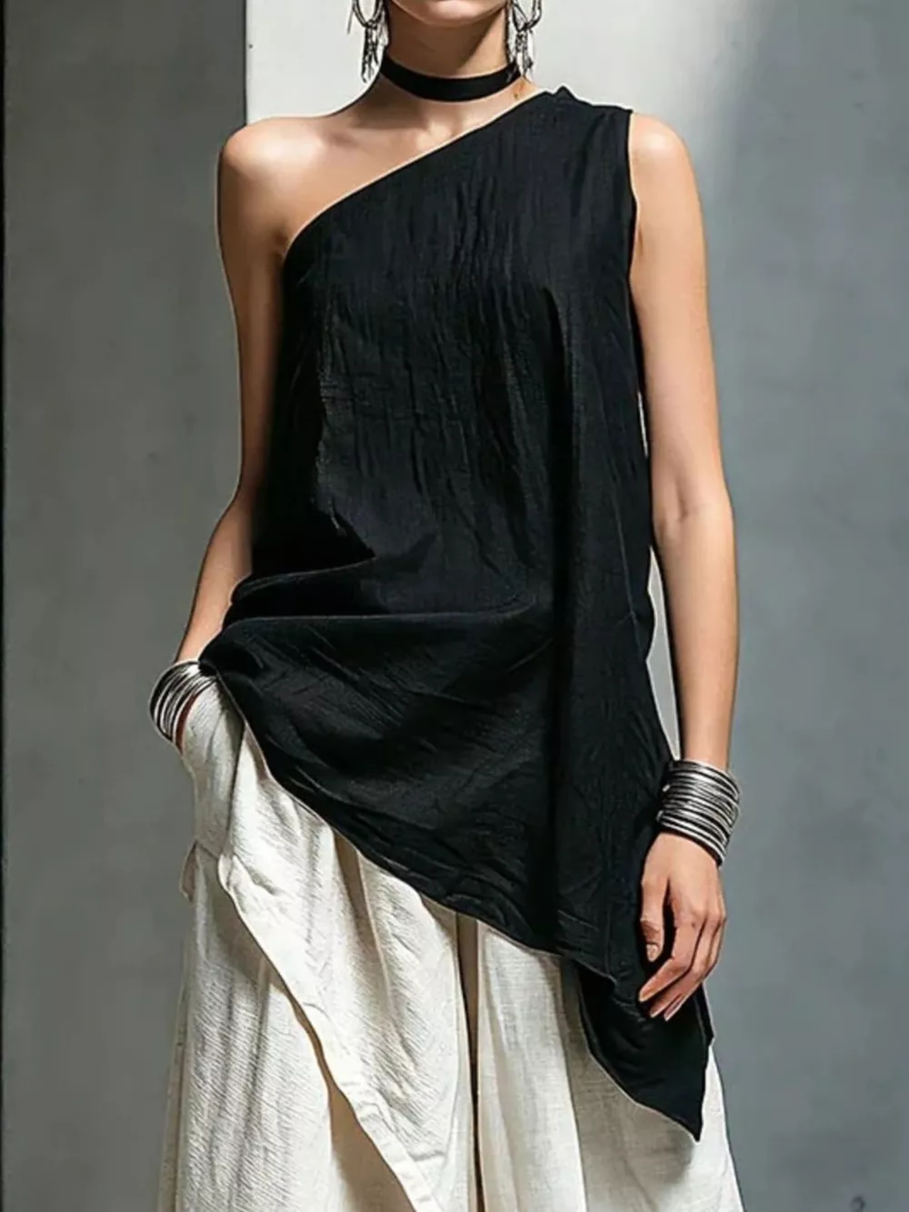 Full Size Asymmetrical One-Shoulder Sleeveless Top Plus Size, image 5
