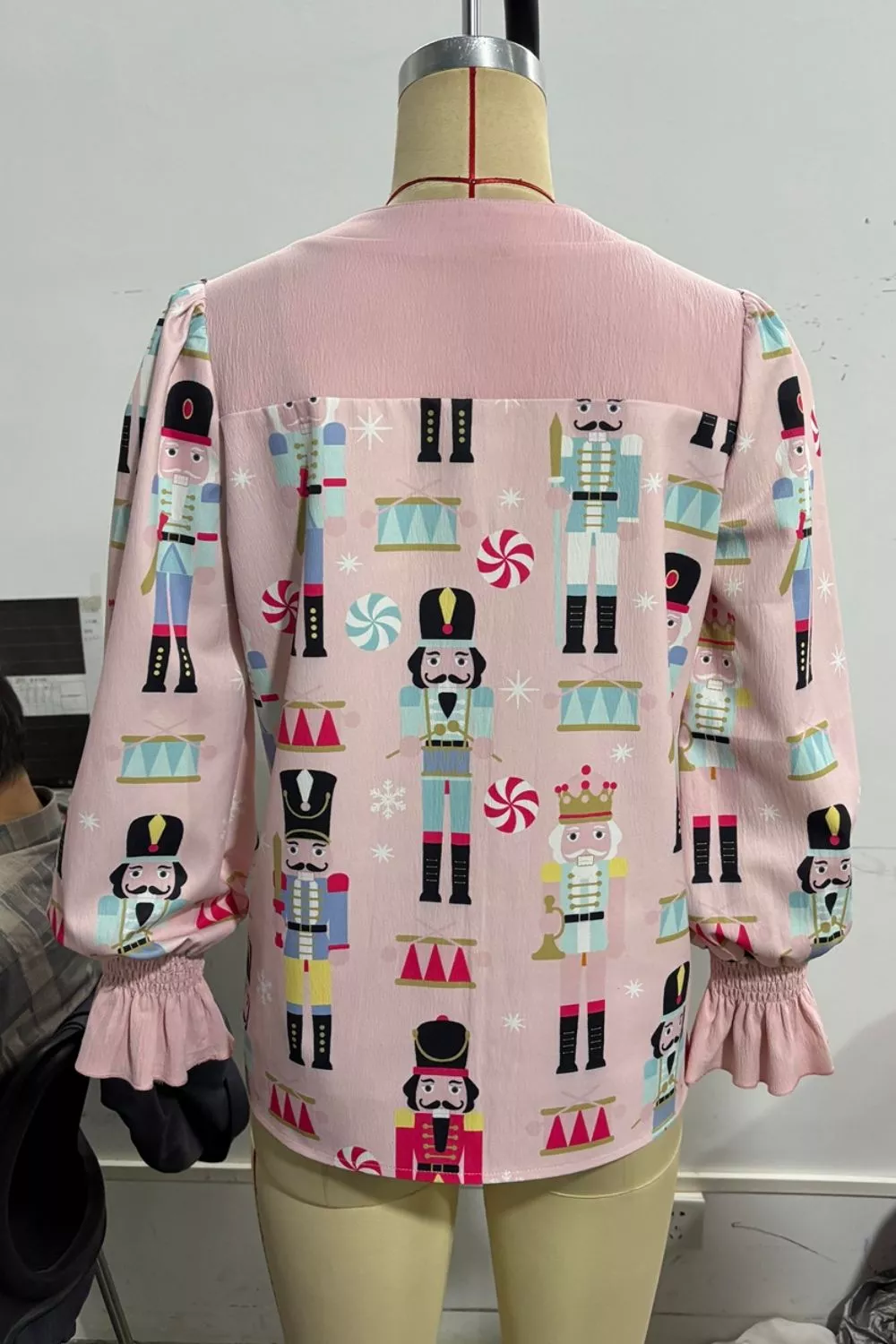Nutcracker Print Notched Flounce Sleeve Blouse, image 7