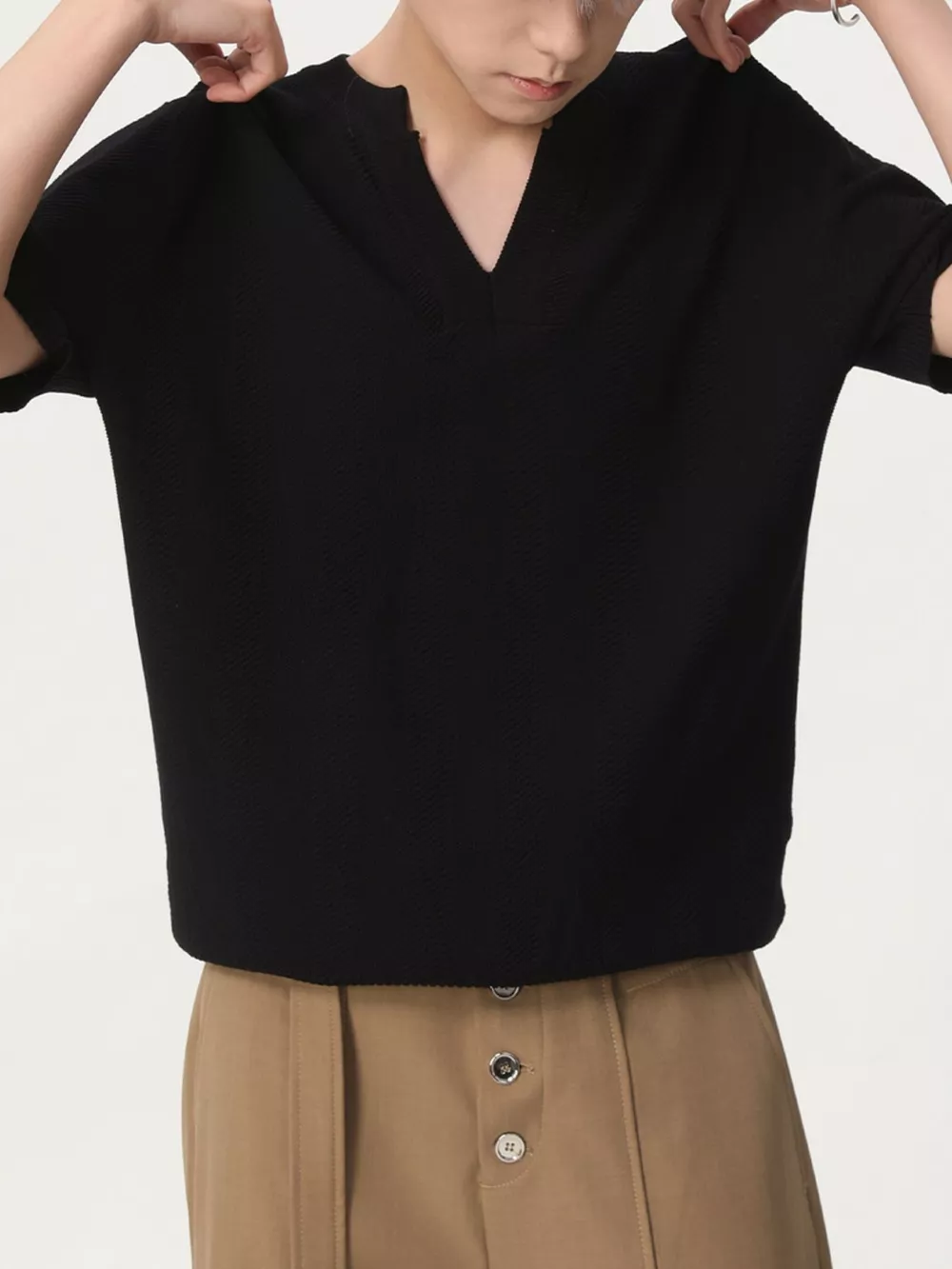 Men's Notched Short Sleeve Knit Top, image 2
