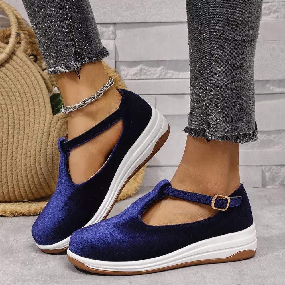 Round Toe Slip-Ons, image 4