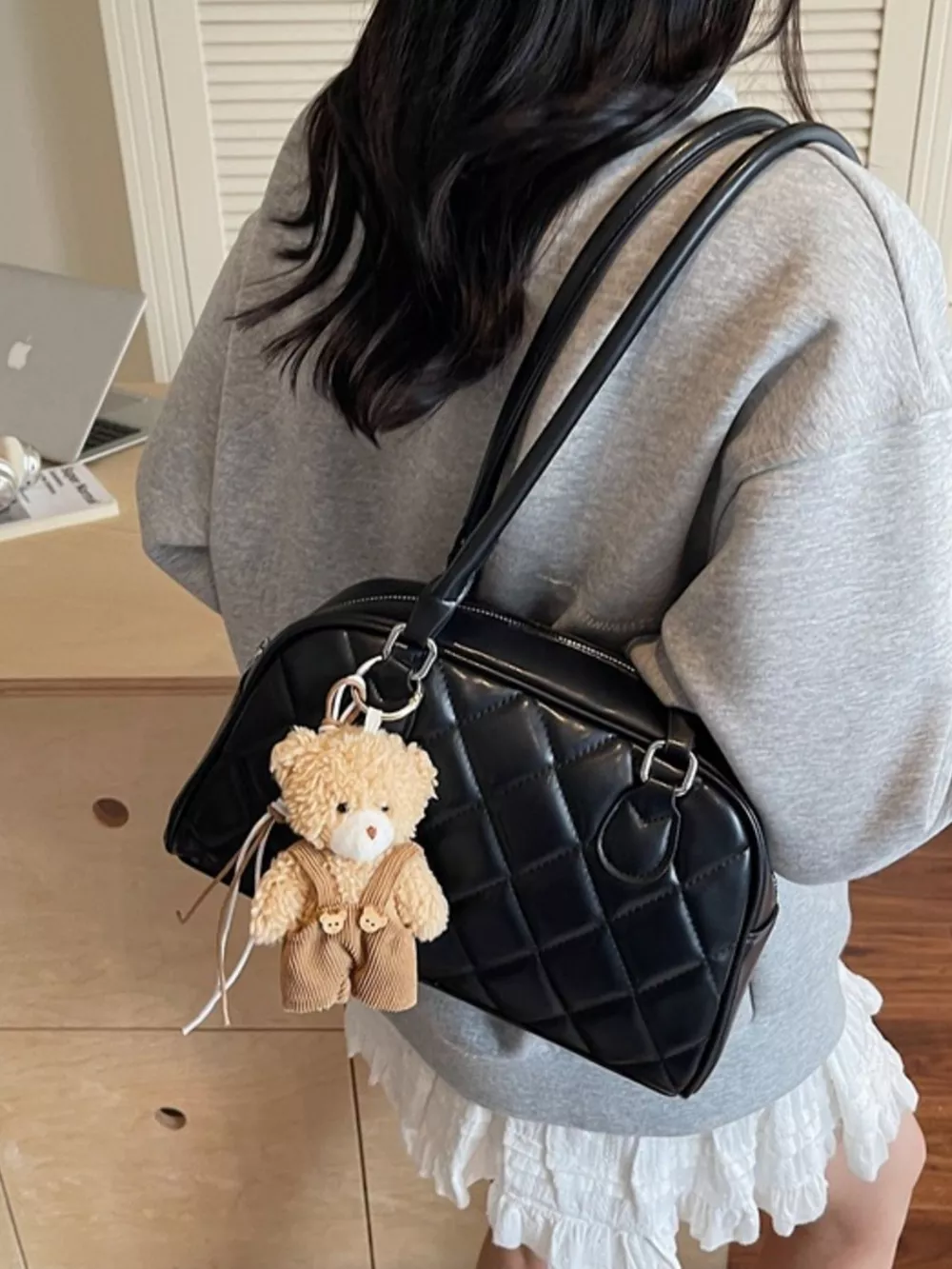 Quilted Leather Shoulder Bag, image 3