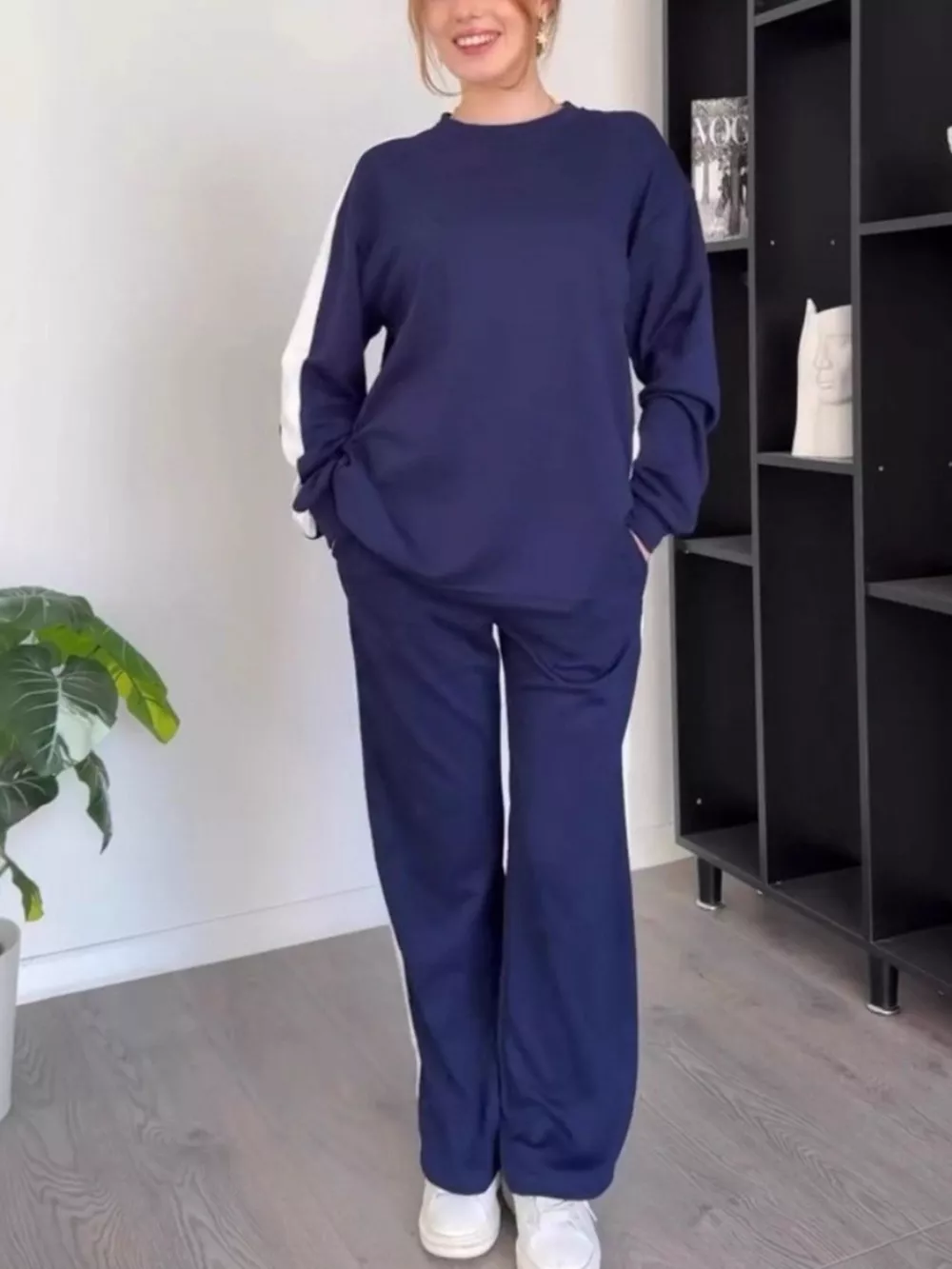 Full Size Contrast Round Neck Top and Pants Set Plus Size, image 9
