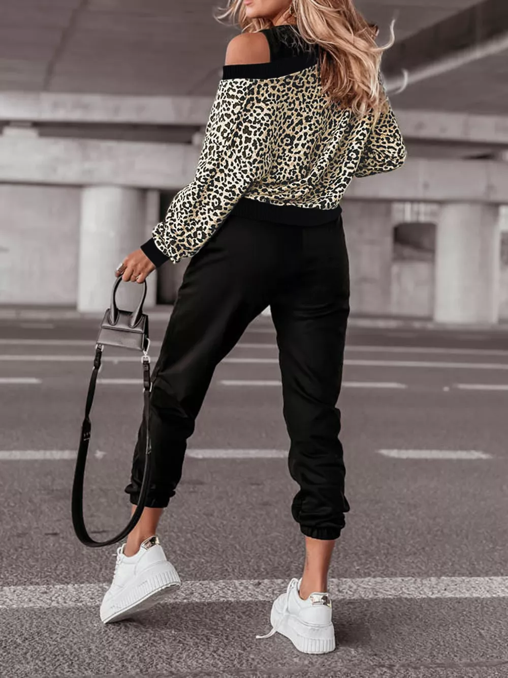 Leopard Print Sweatshirt and Jogger Set, image 3