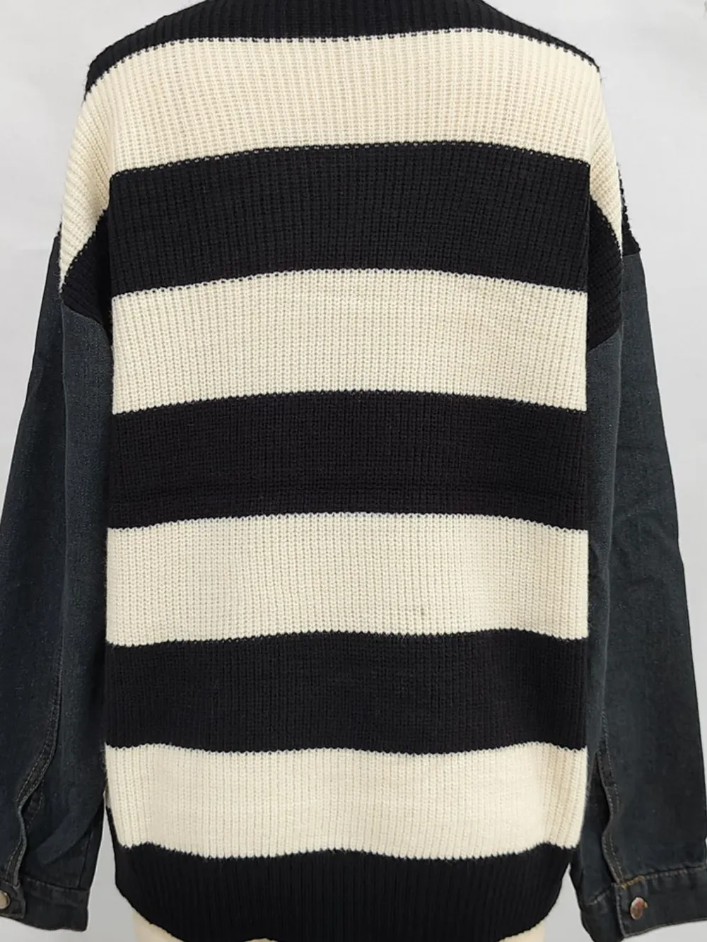 Contrast Round Neck Long Sleeve Sweater, image 6