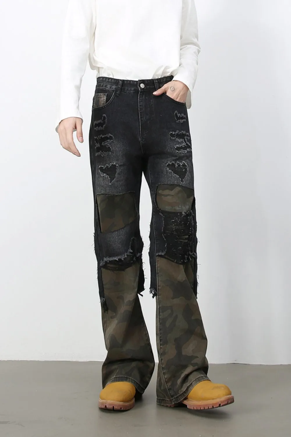 Men's Frayed Hem Camouflage Jeans, image 2