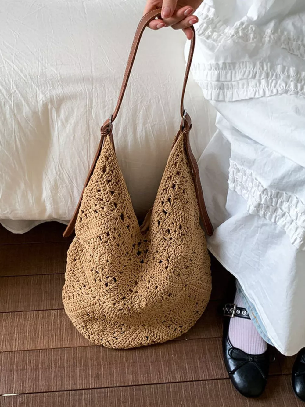 Crochet Shoulder Bag with Leather Straps, image 2