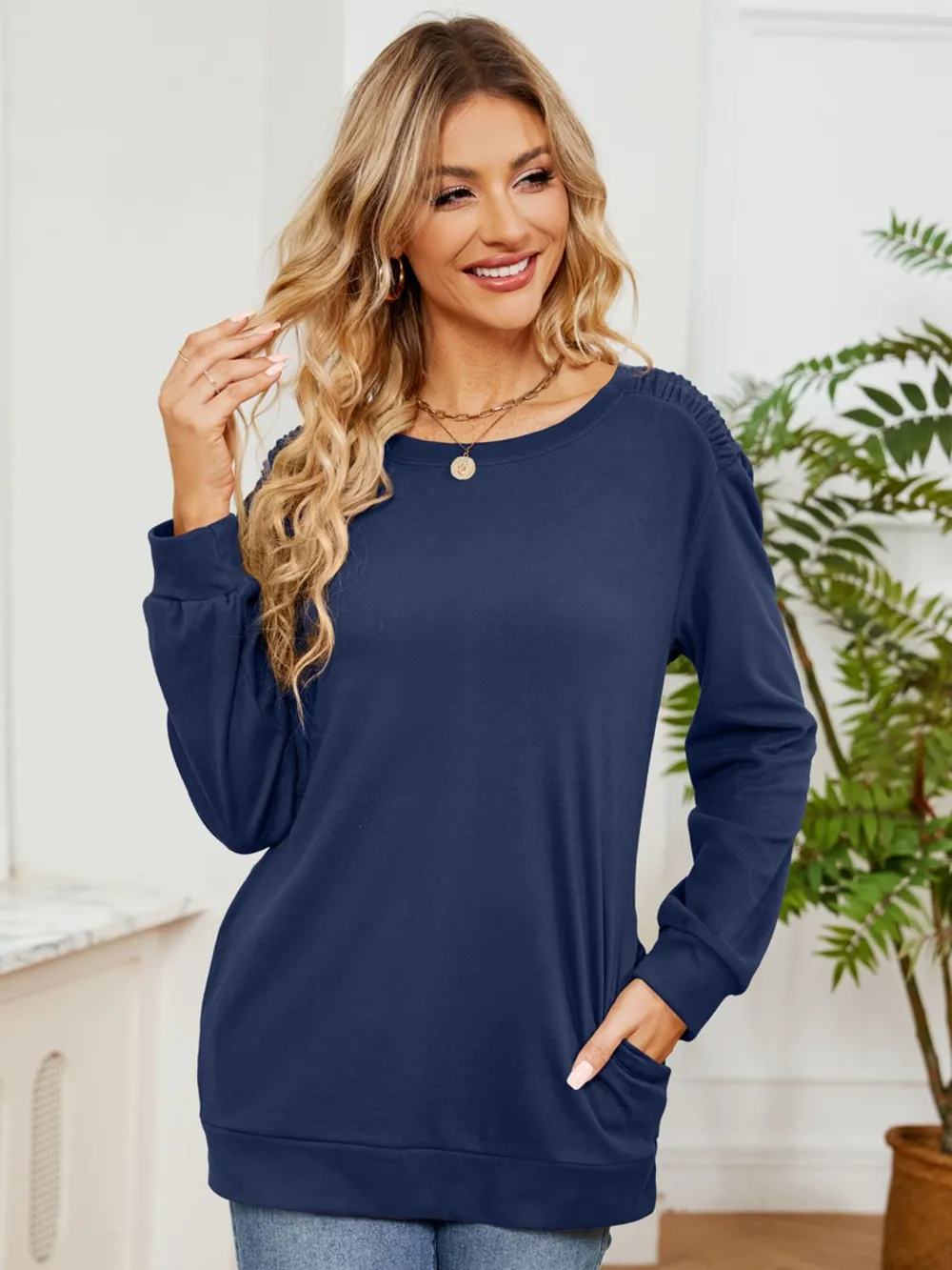 Ruched Shoulder Round Neck Long Sleeve Sweatshirt, image 19