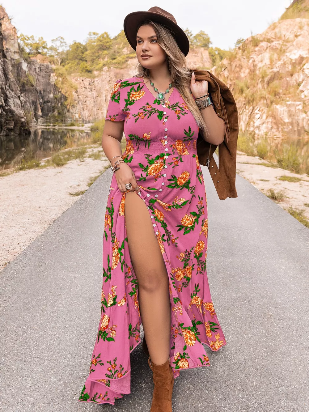 Plus Size Floral V-Neck Short Sleeve Maxi Dress, image 2