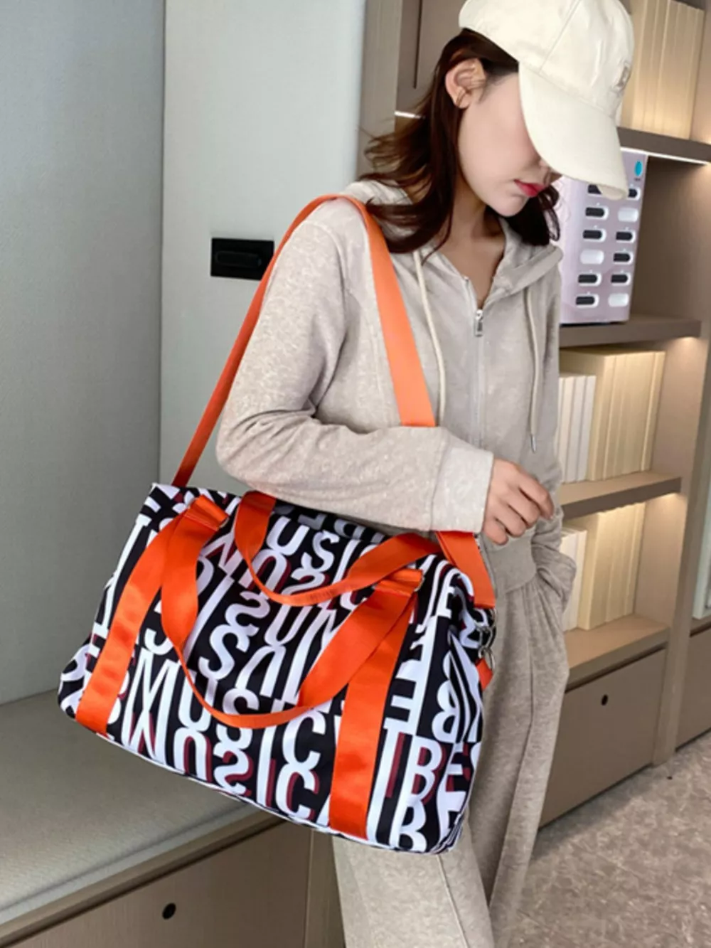 Letter Print Travel Bag, image 2
