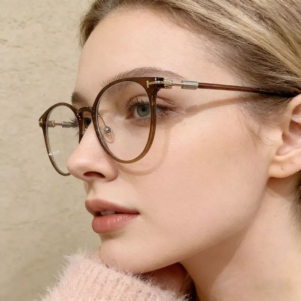 Lightweight UV Protection Glasses, image 2