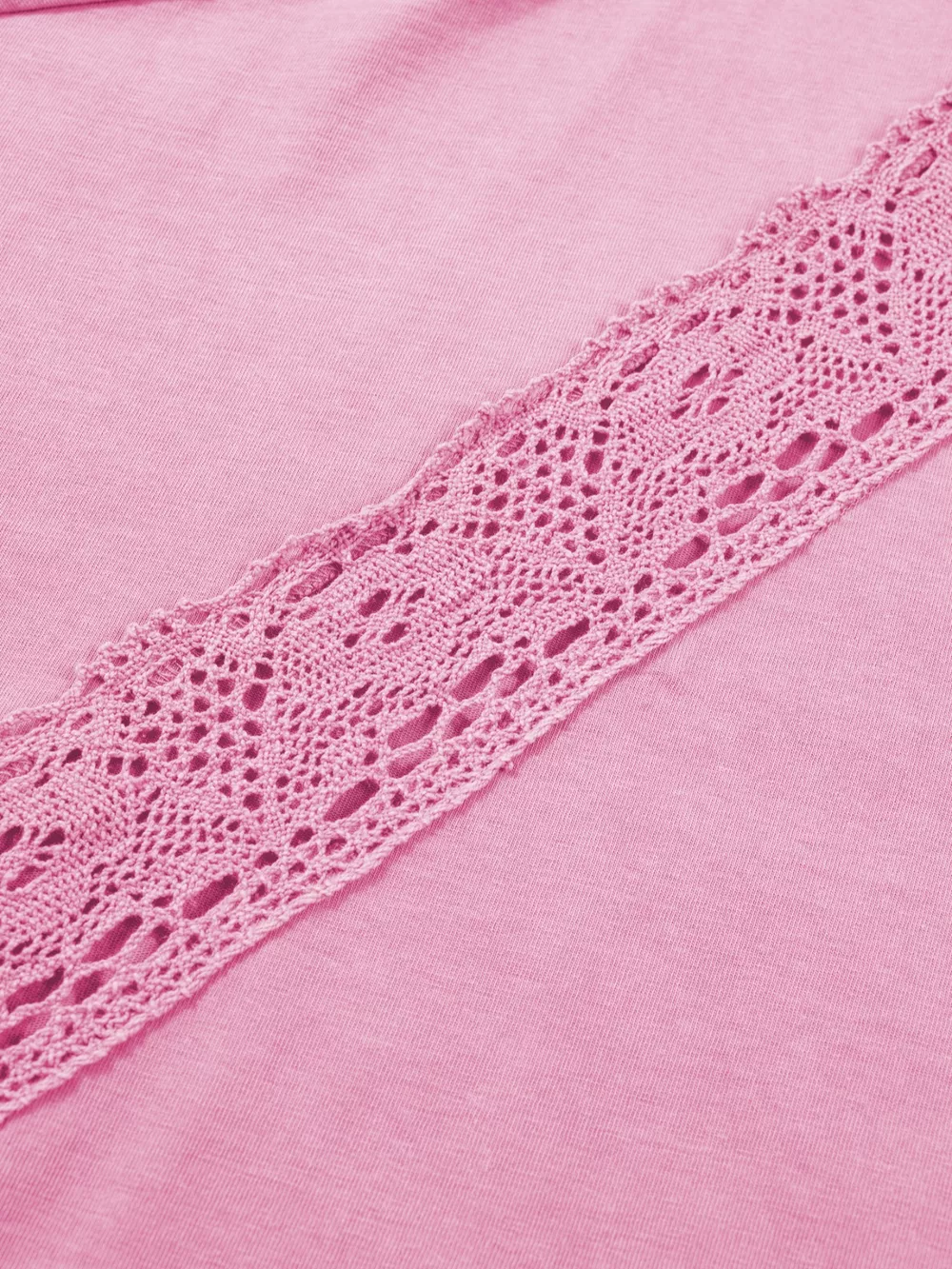 Raw Cut Notched Neck Lace Patchwork Detail Mineral Wash Tee, image 9