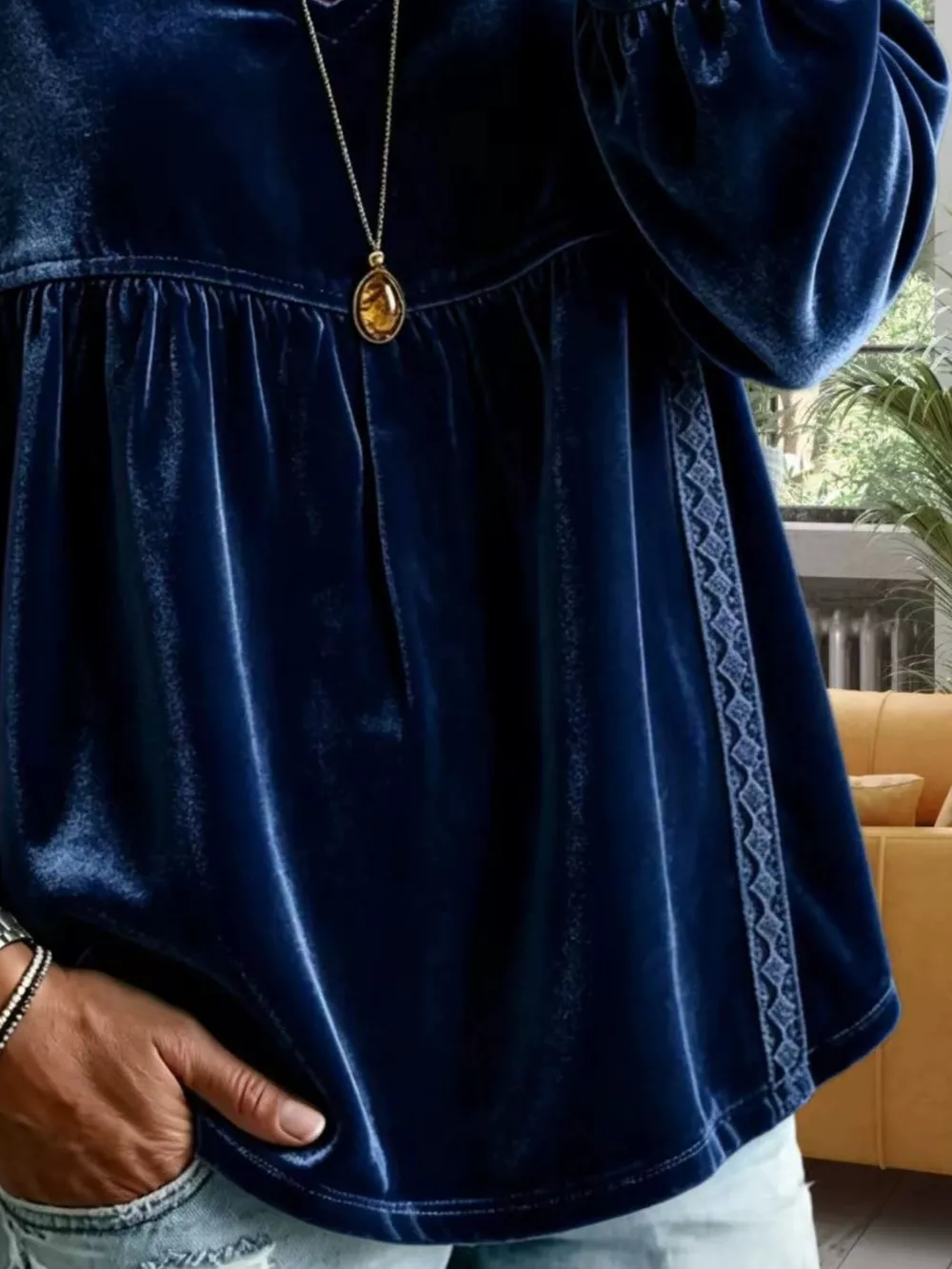 Full Size Velvet Lace Detail V-Neck Blouse Plus Size, image 7