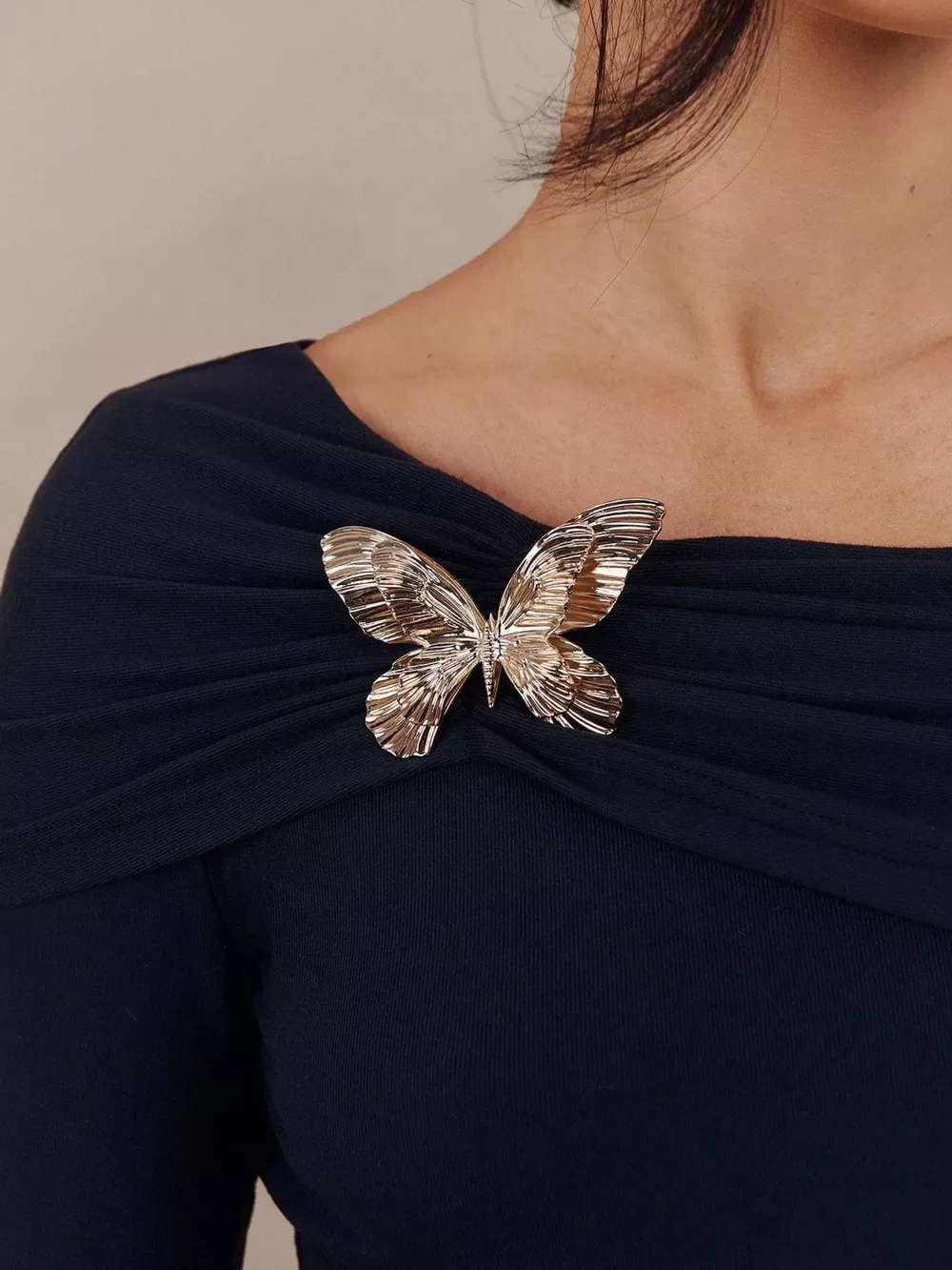 Elegant Off-Shoulder Long Sleeve Top with Butterfly Detail, image 7