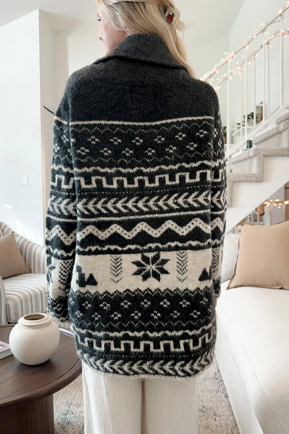 Snowflakes Collared Neck Long Sleeve Cardigan, image 3