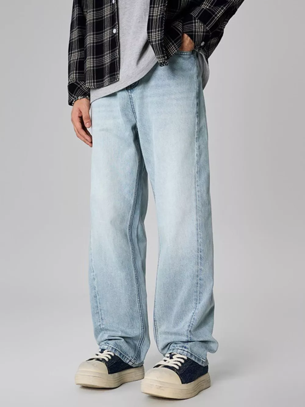 Men's Wash Straight Leg Jeans