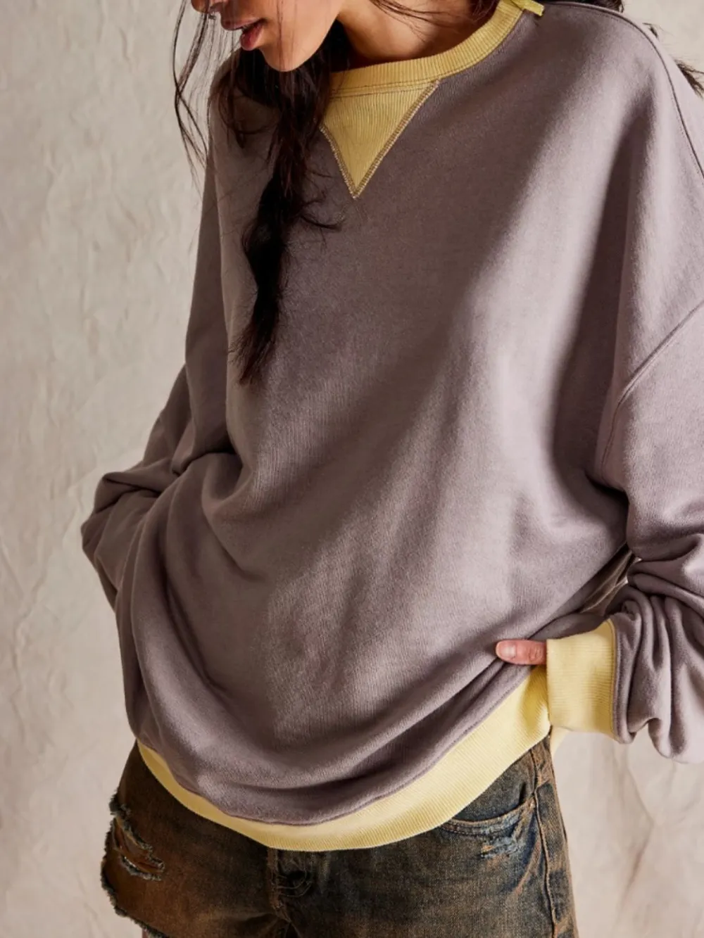 Contrast Trim Round Neck Long Sleeve Sweatshirt, image 10