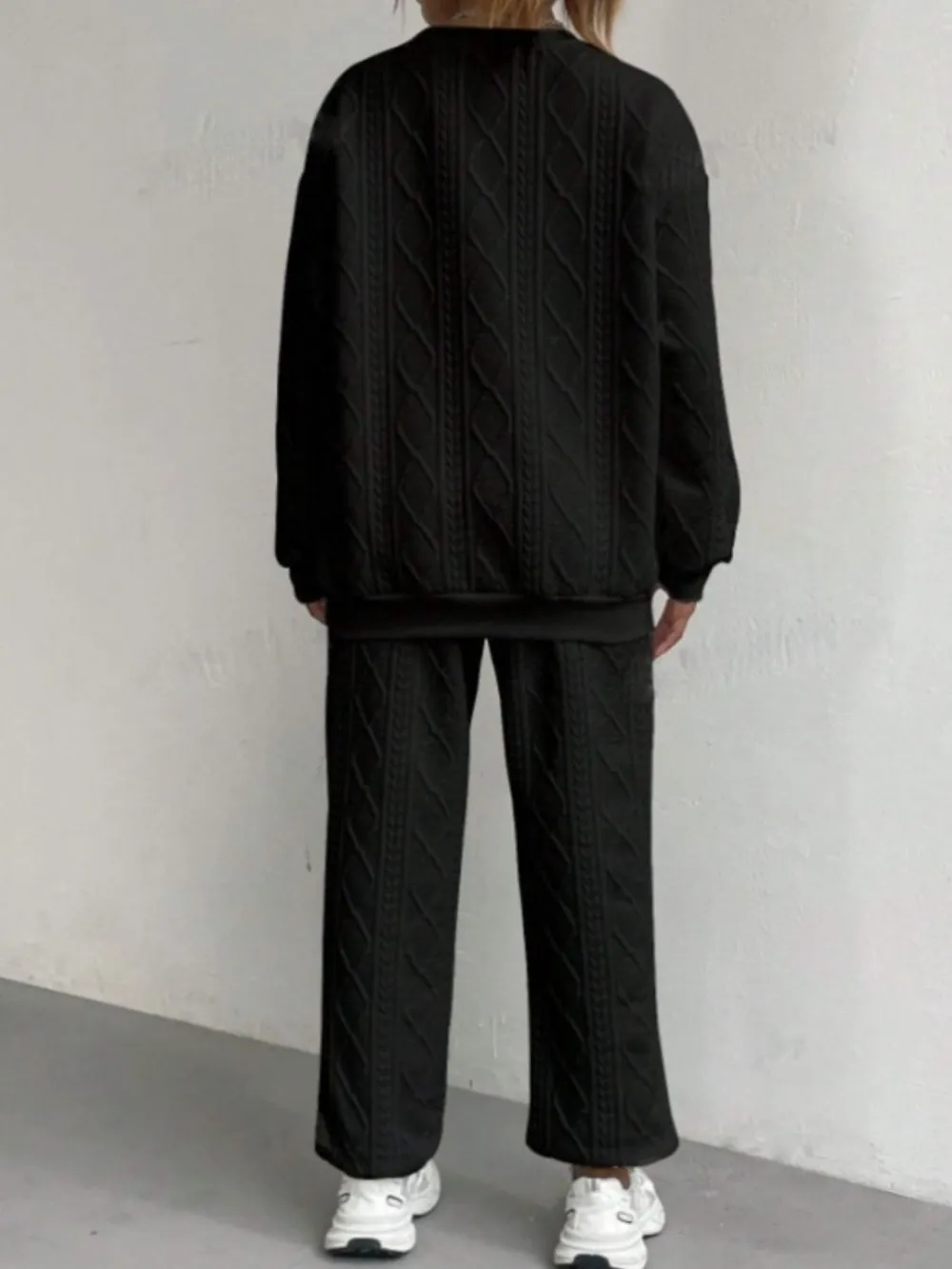 Texture Round Neck Long Sleeve Top and Pants Set, image 2