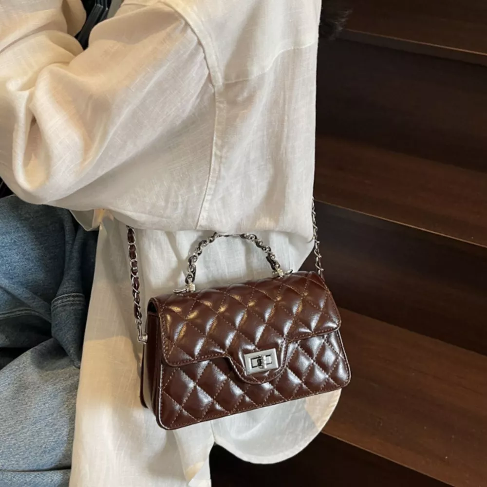 Quilted Flap Crossbody Bag, image 4